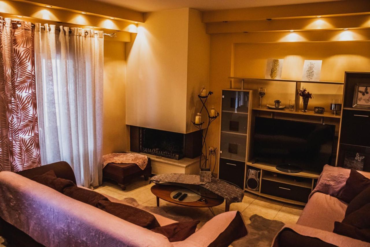 Bojana' S Luxury House Appartement Larissa Buitenkant foto
