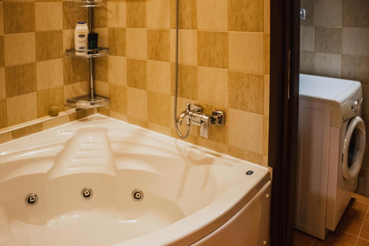 Bojana' S Luxury House Appartement Larissa Buitenkant foto